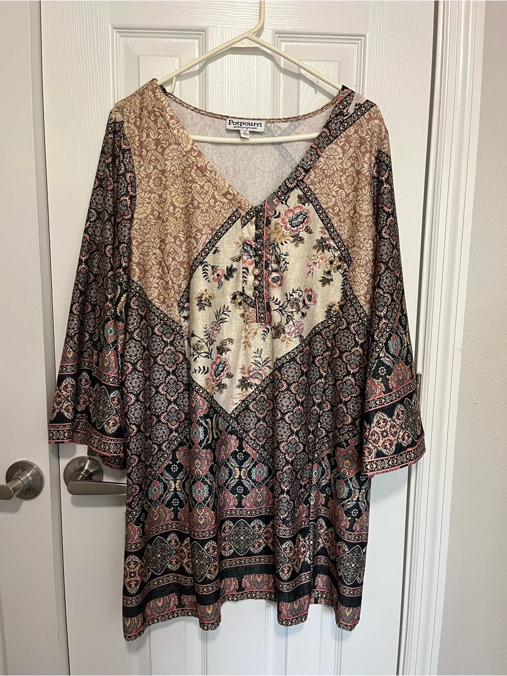 Patchwork Floral V-Neck Tunic in Cream and Brown